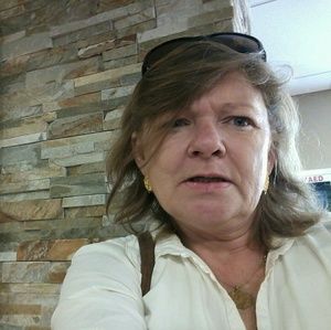 Meet your Posher, Darcy